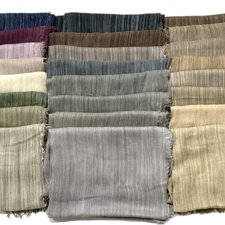 Solid Dirty‑Dye Scarf Dirty‑Dye Scarf P‑233