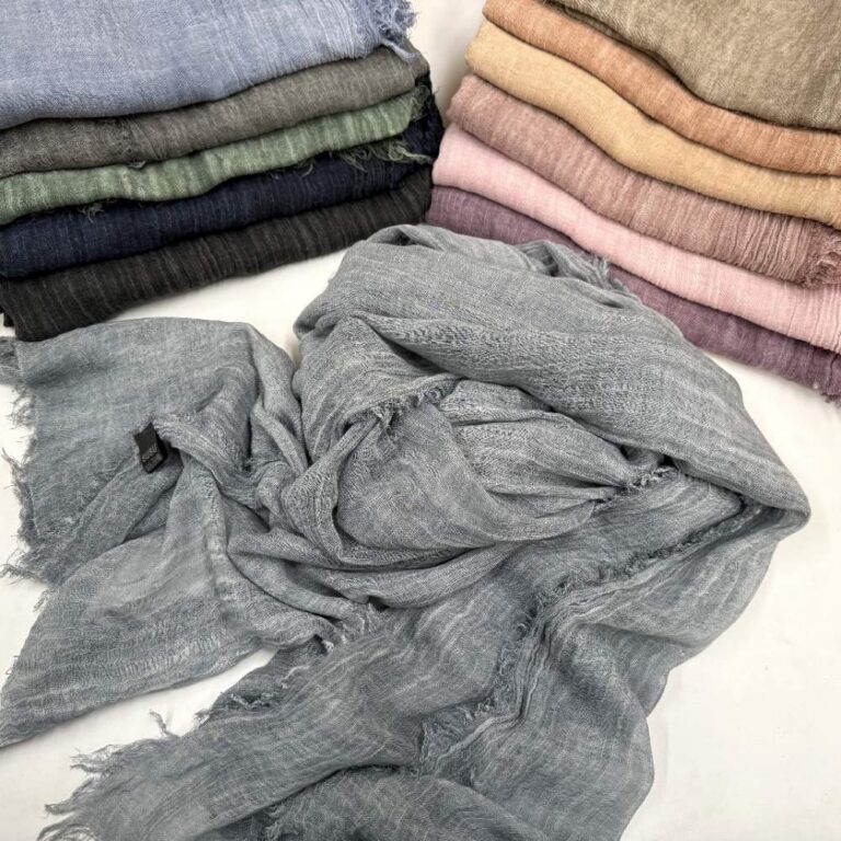 Solid Dirty‑Dye Scarf Dirty‑Dye Scarf P‑175